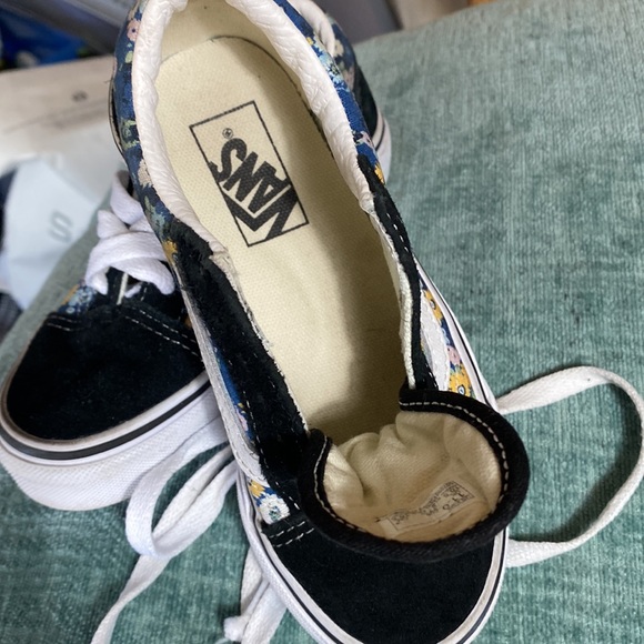 Vans Skate Shoes Floral Canvas Black Suede - Picture 6 of 11